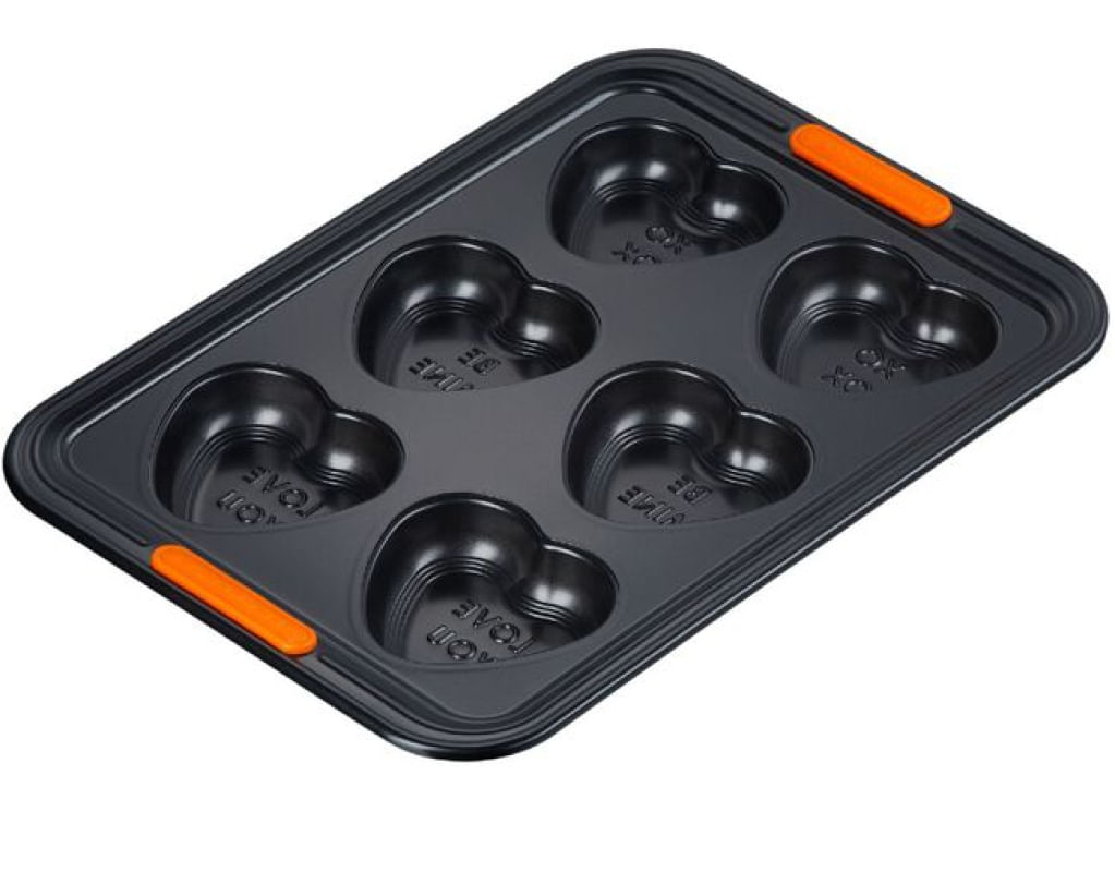 FORMA LE CREUSET FUNDA CUPCAKE FORMATO CORAÇÃO COM MENSAGEM ÚNICO 46019000010000