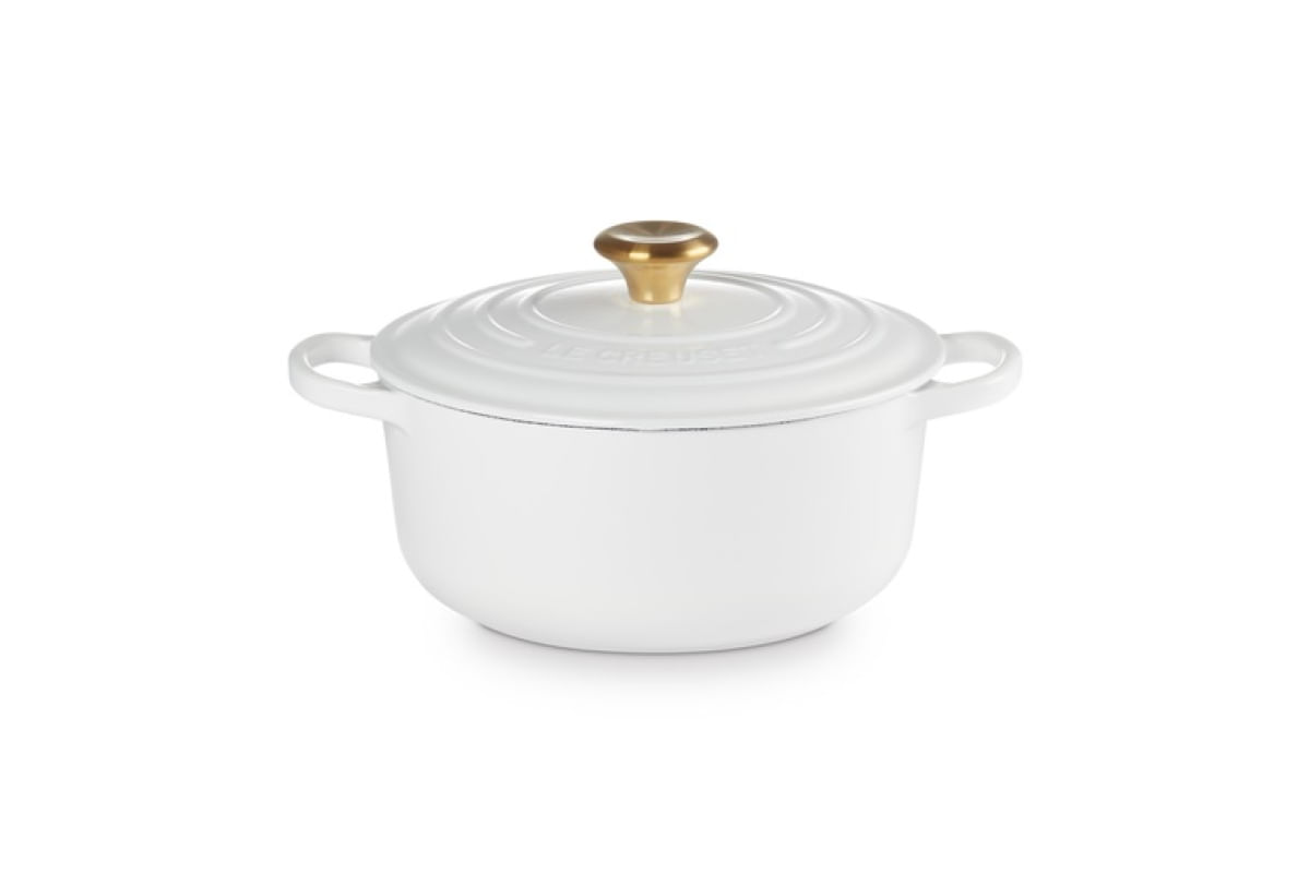 PANELA LE CREUSET REDONDA SIGNATURE PUXADOR DOURADO EM FERRO FUNDIDO 16CM BRANCO 21177160101441