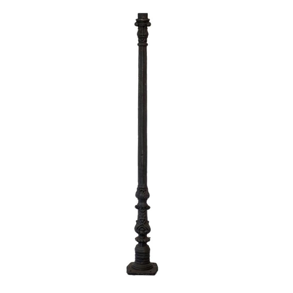 Poste Colonial Jardim N02 Pé Quadrado Ferro Fundido 155Cm