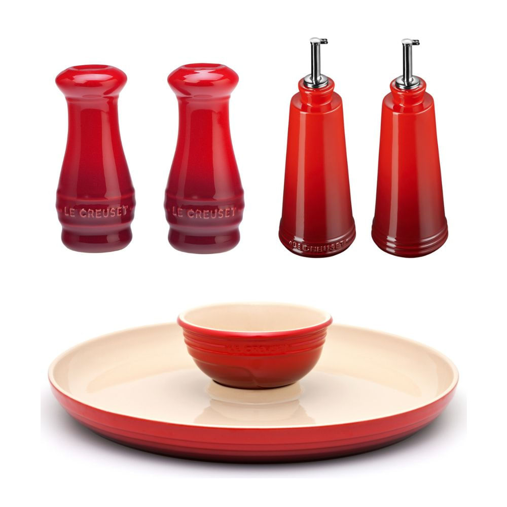 KIT LE CREUSET PRATO P/ APERITIVO SALEIRO E PIMENTEIRO 110ML GALHETEIRO ÓLEO E VINAGRE 300ML VERMELHO