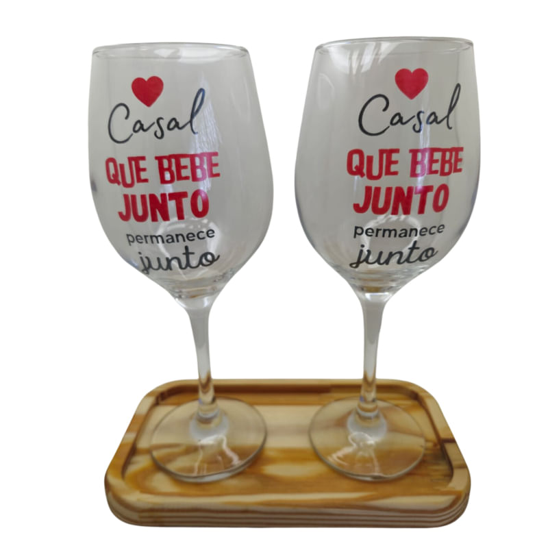 Kit 2 Taças Bandeja Casal Bebe Junto Personalizada Vinho