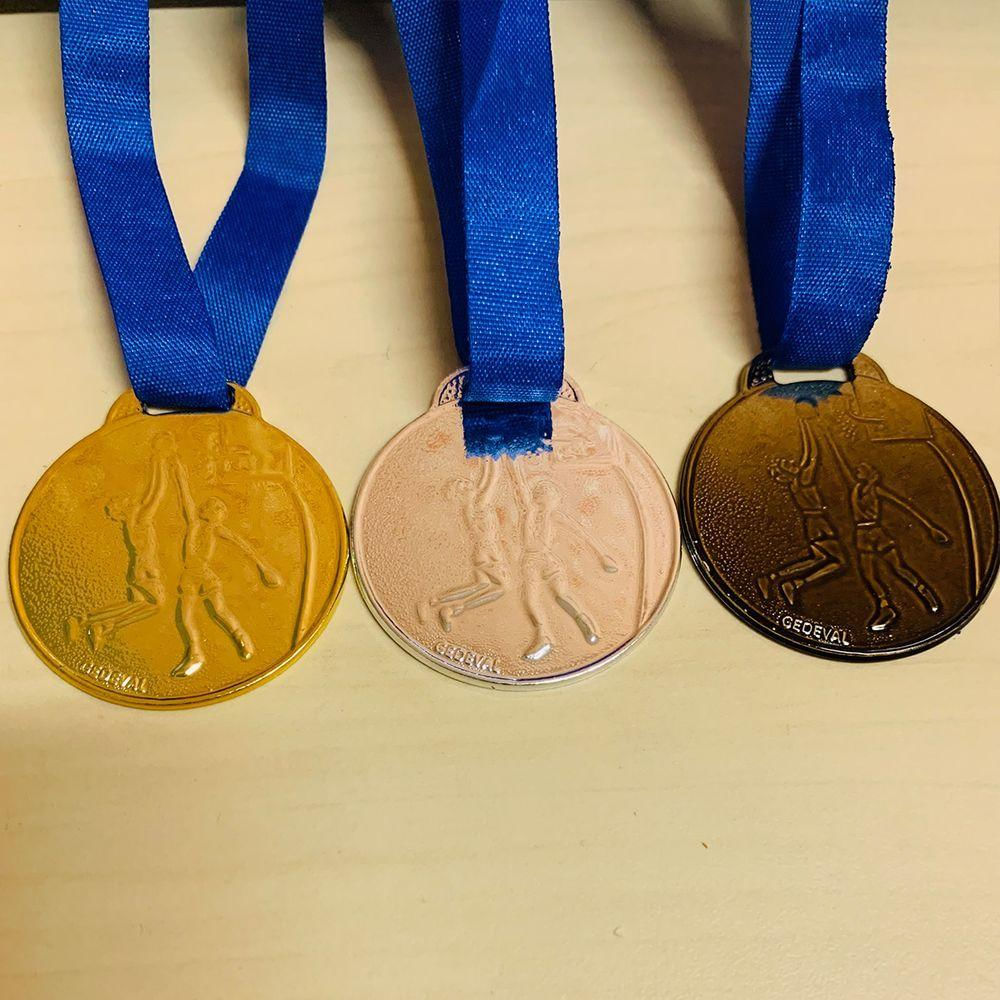 Kit 10 Medalhas De Basquete 3.5cm Ouro Prata Bronze Escola ouro