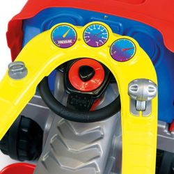 Caminhão de Pedal Vermelho