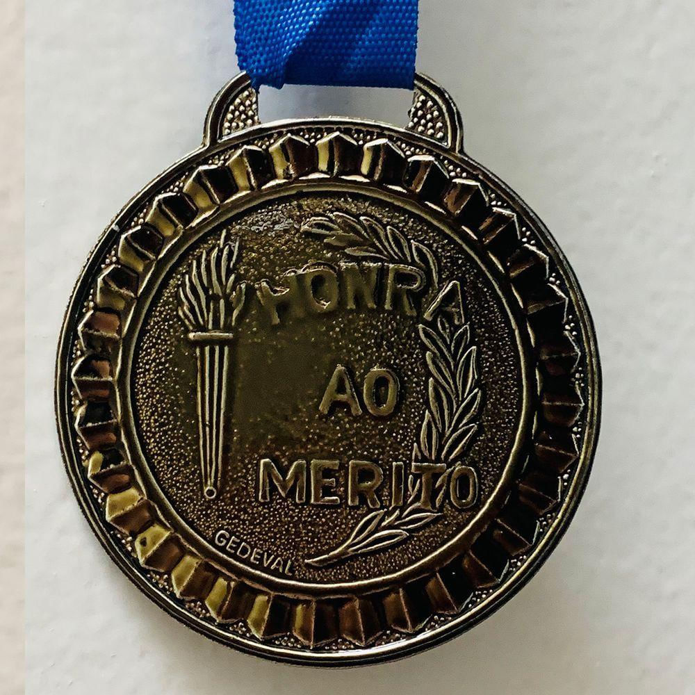 Kit 20 Medalhas Honra Ao Mérito Participação 45cm Com Fita bronze