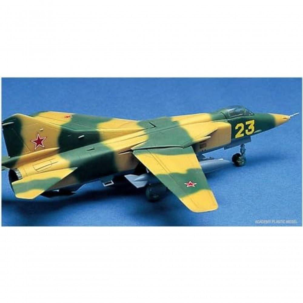 Academy Mikoyan Mig-27d Flogger 1:72 Modelo Detalhado Com Decalques