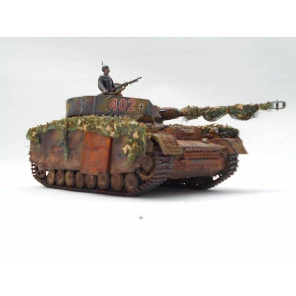 Academy 1-35 Pz.kpfw. Iv Ausf. H4 - Kit de Modelo Detalhado