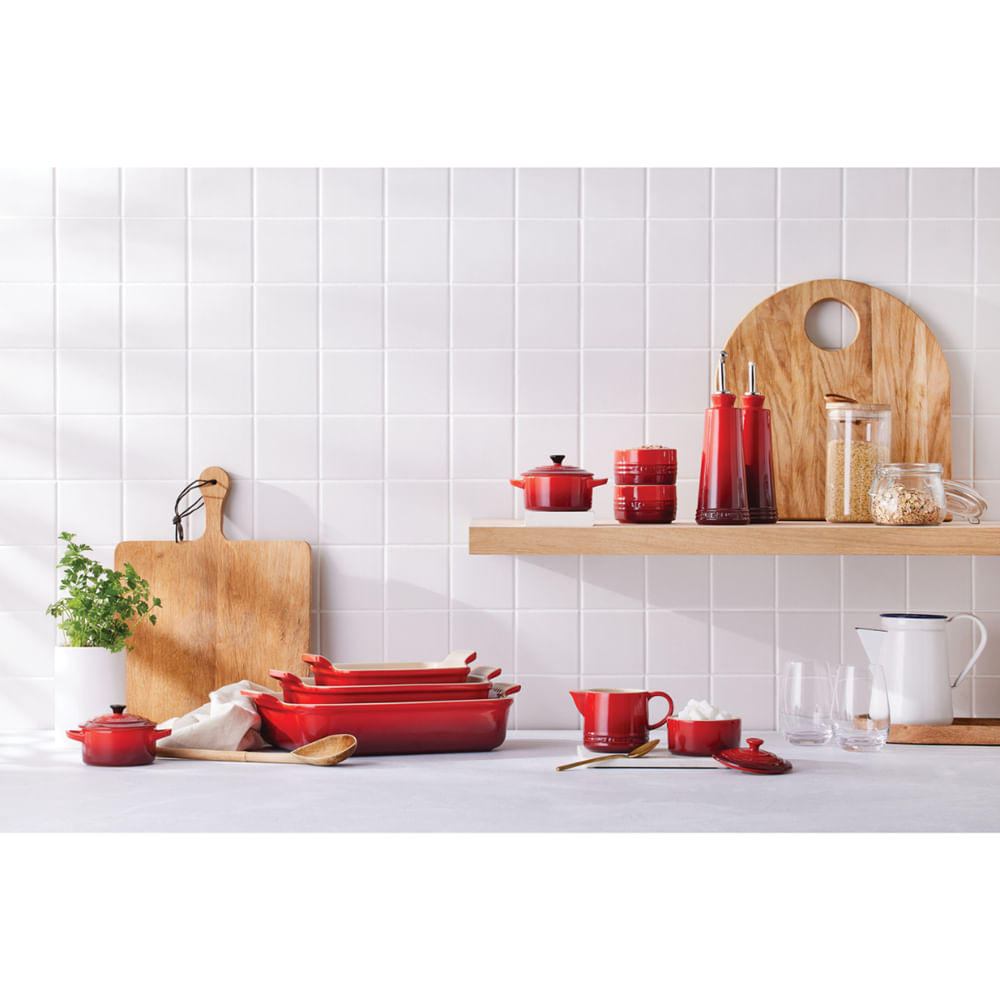 KIT LE CREUSET PORTA SAL 300ML E GALHETEIRO OLÉO E VINAGRE SIGNATURE 300ML VERMELHO