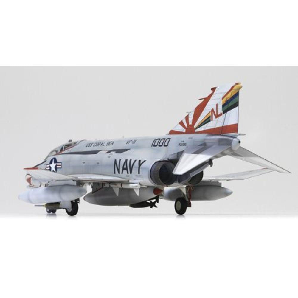 Academy Kit de Modelagem 1-48 F-4b Vf-111 Sundowners