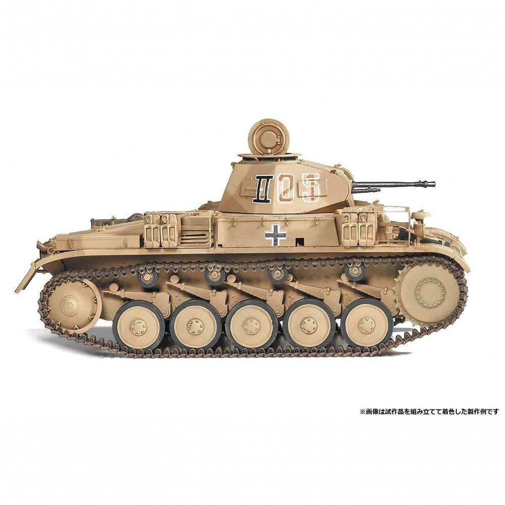 Academy Panzer Ii Ausf.f 'north Africa' 1-35 - Modelo de Tanque