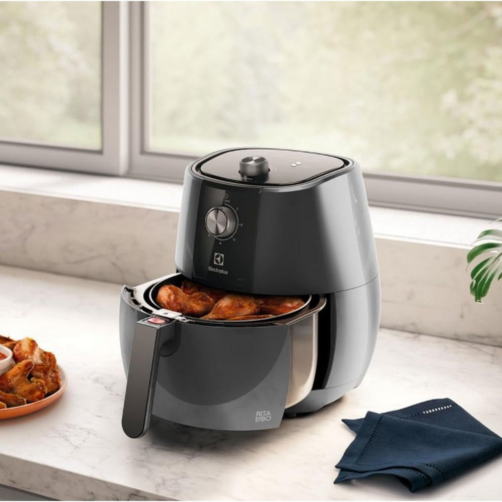 Fritadeira Elétrica EAF30 Grand AirFryer 4L Electrolux Grafite / 110V