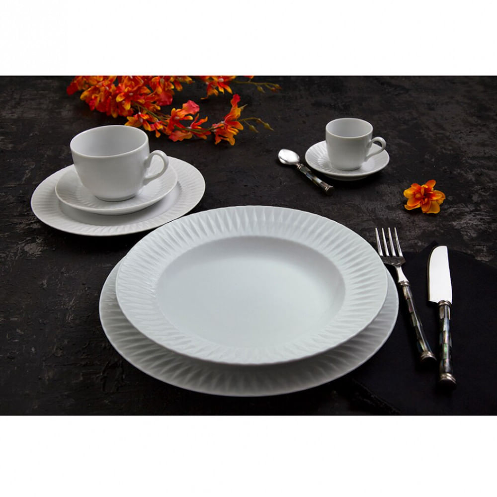 Conjunto de Pratos Rasos Germer Diamante em Porcelana 6 Peças Branco