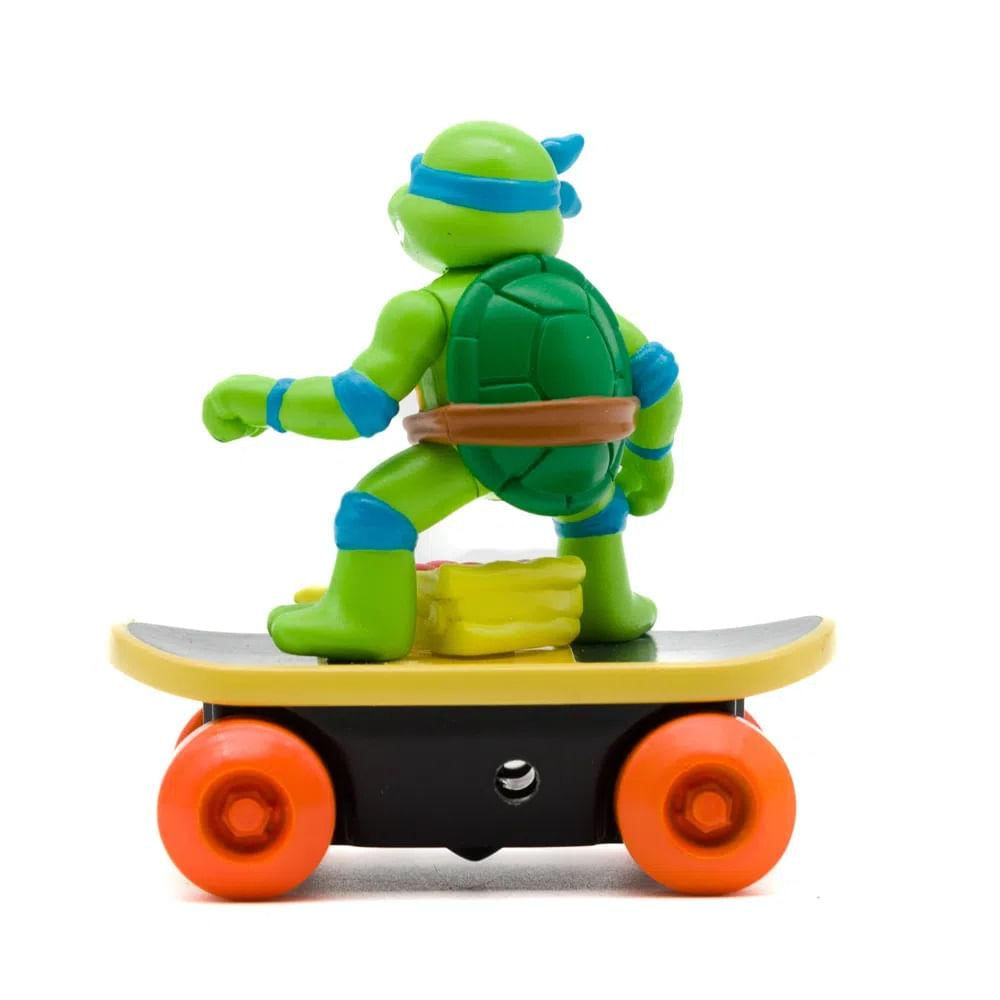 Tartarugas Ninja com Skate Leonardo - Candide