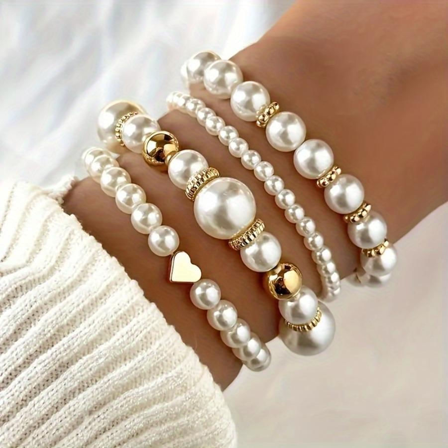 Conjunto de 4 Pulseiras de Pérola Imitada Brancas para Mulheres