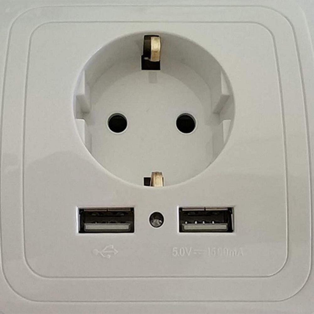 Adaptador de tomada com 2 portas USB e plugue EU