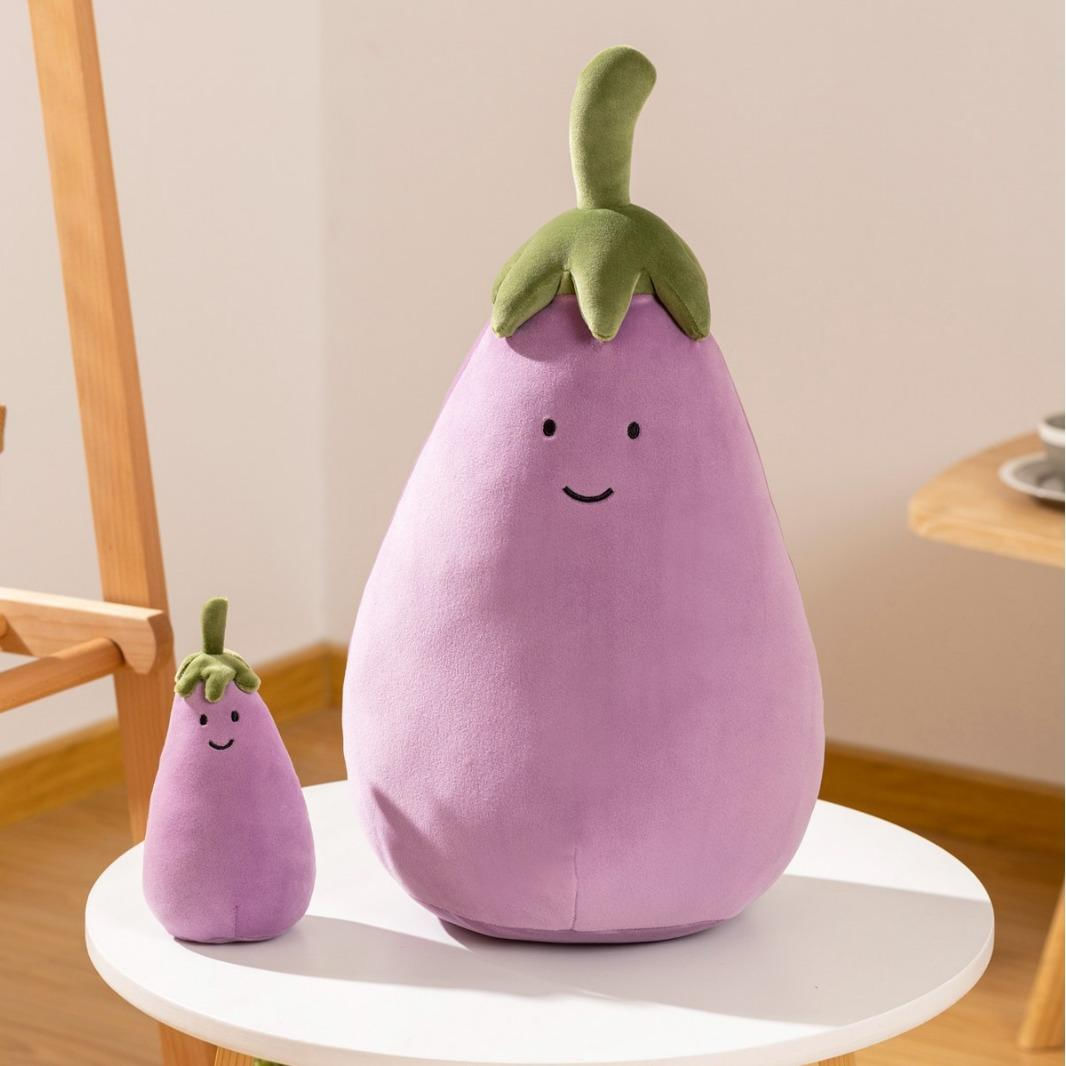 Brinquedo de pelúcia vegetal berinjela fofinha