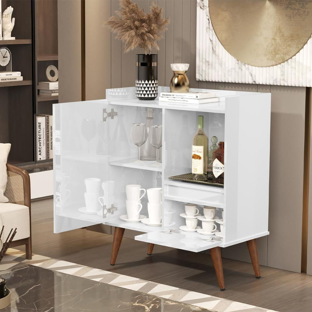 Buffet Essenciale Branco Pés Retrô Elegante