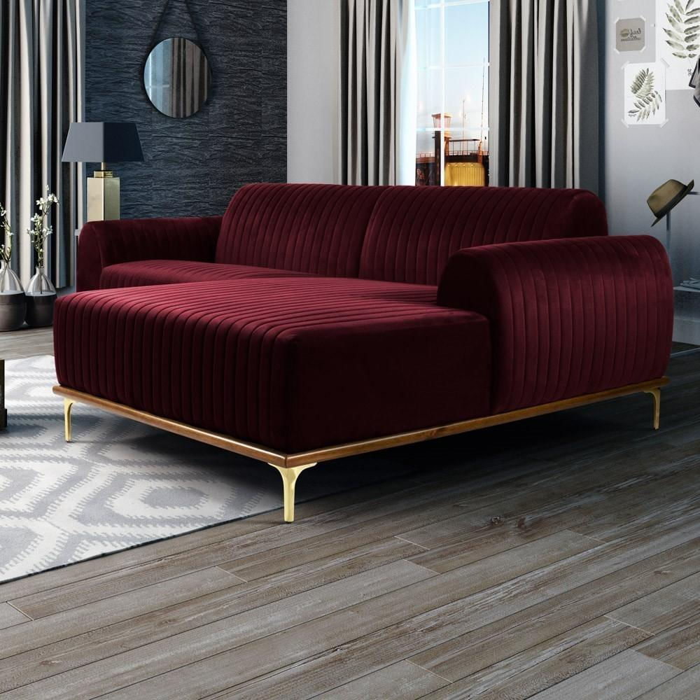 Sofá 255cm 4 Lugares com Chaise Direito Pés Gold Molino C-278 Veludo Marsala - Domi