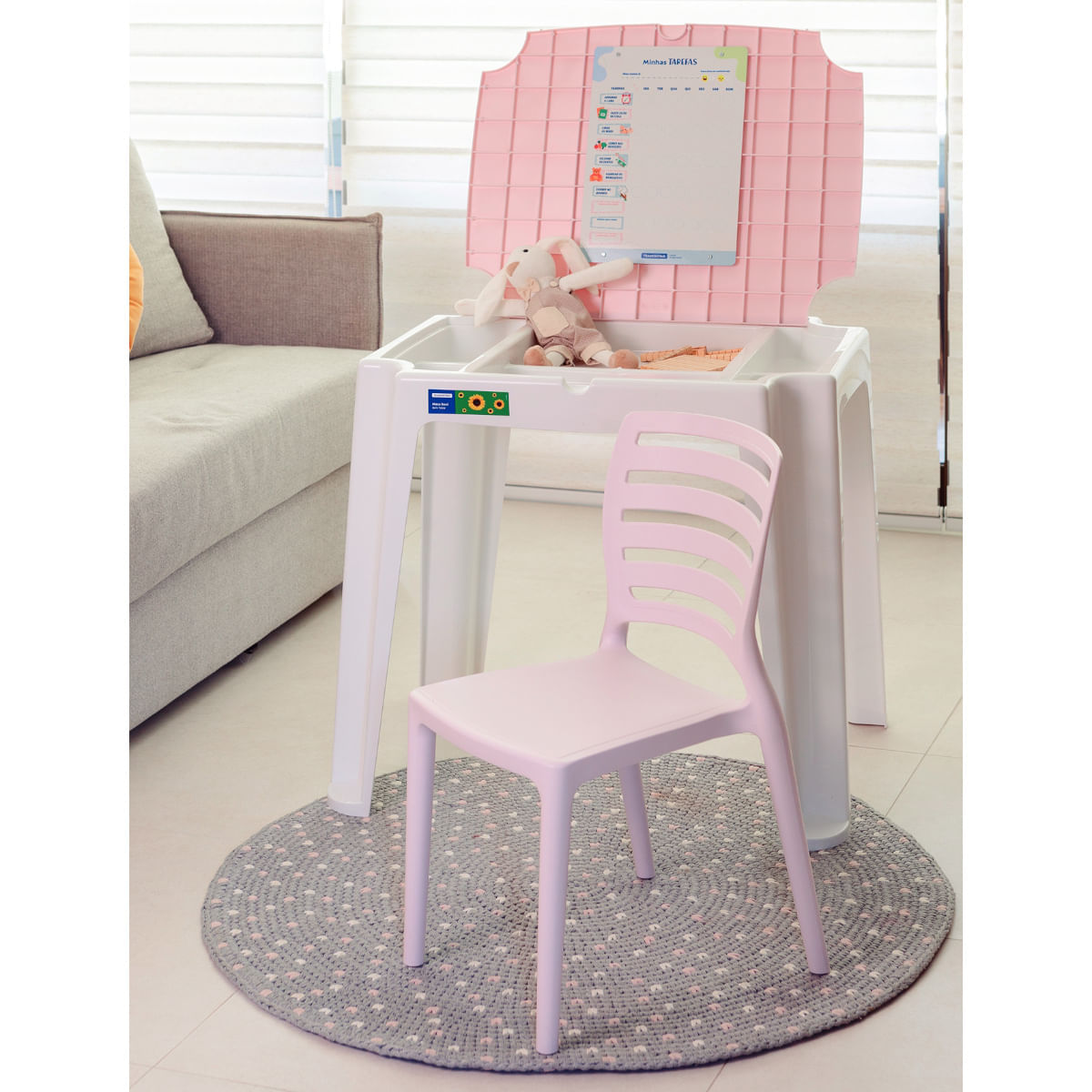 Conjunto Infantil de Mesa e Cadeira Tramontina Beni Rosa em Polipropileno com Quadro de Atividades