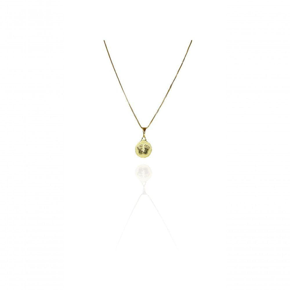 Colar Pingente Reticulado Com Pé Banhado Em Ouro 18k
