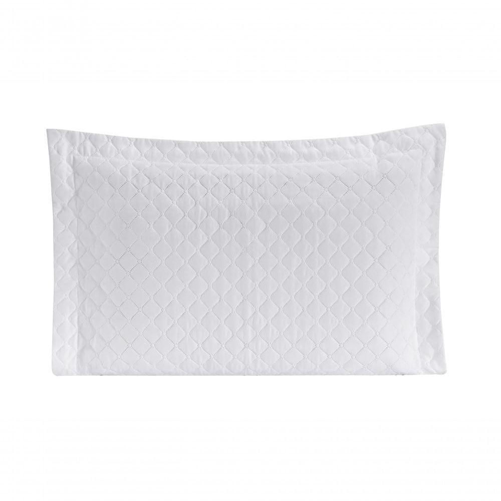 Porta Travesseiro Com Debrum Requinte Liso 01 Peça - na opção de cor Branco