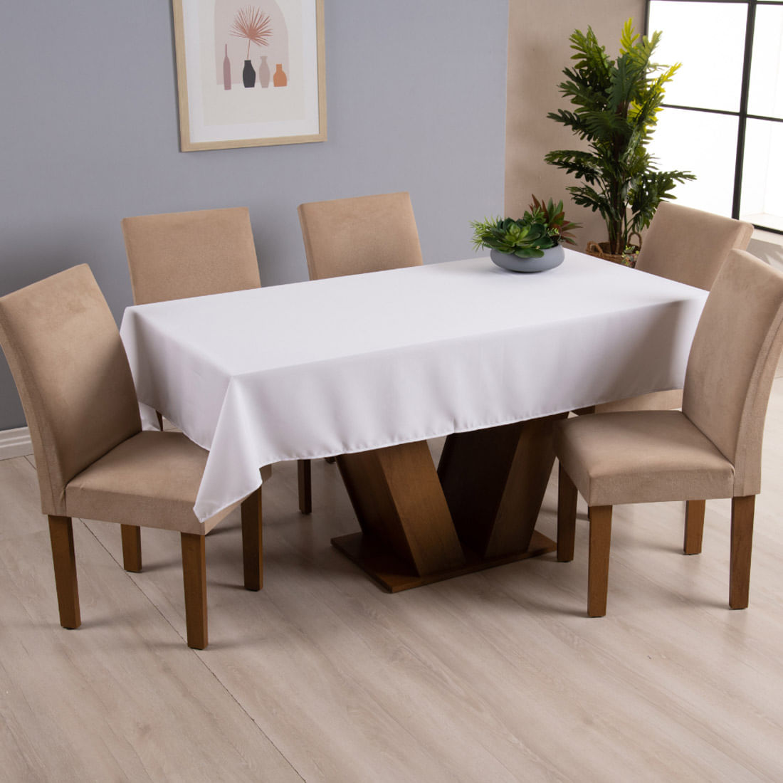 Toalha de Mesa Basic Tamanho para 4 Cadeiras 1,45m x 1,40m