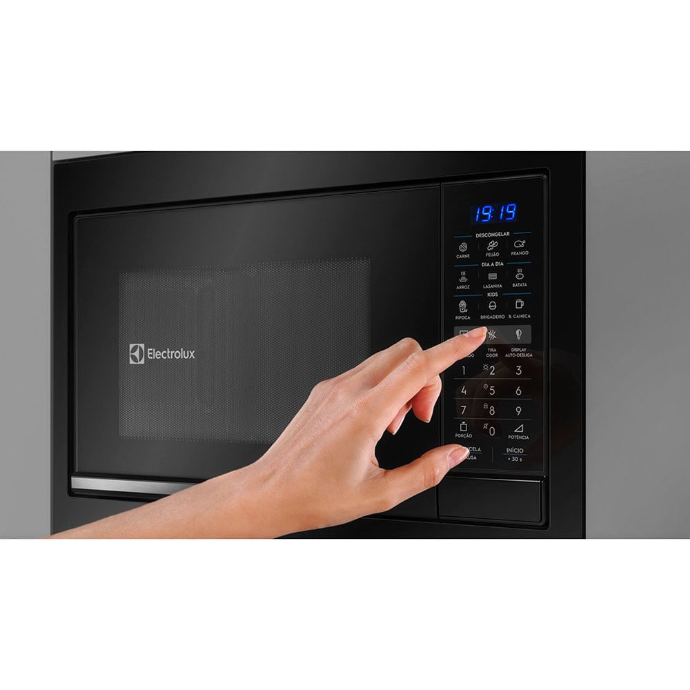 Micro-ondas de Embutir Electrolux 34L- ME3EP Preto / 110V