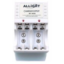 Carregador para Pilhas AA/AAA e Bateria 9V Recarregáveis Bivolt - Branco