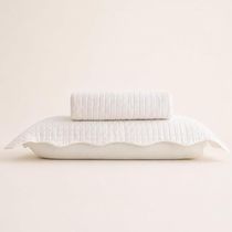 Cobre Leito Solteiro Branco com Porta Travesseiro Matelassê Quadrat Lyor Poliéster Colcha de Cama